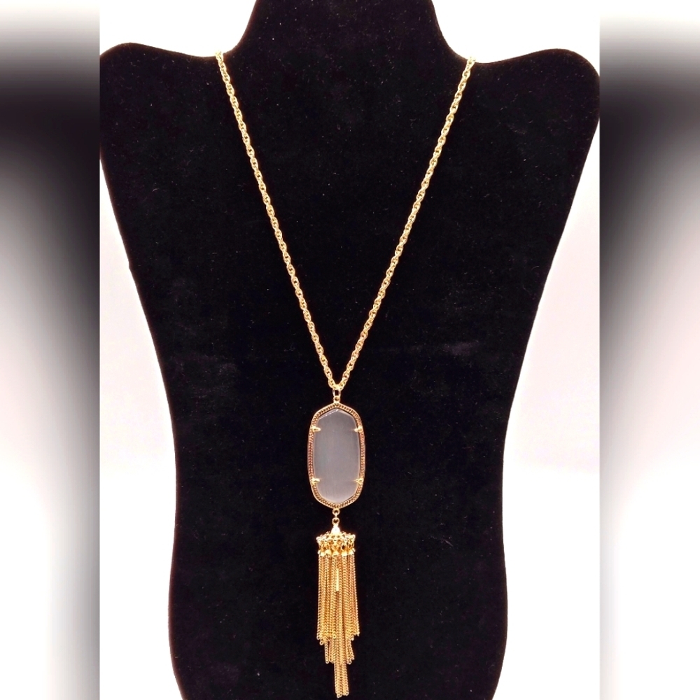 KENDRA SCOTT Cat's Eye Gray Pendant Gold Tone Tassle Necklace